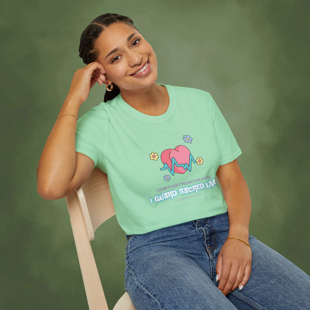 I guard sacred lives - Corinthians 6:19 T-shirt