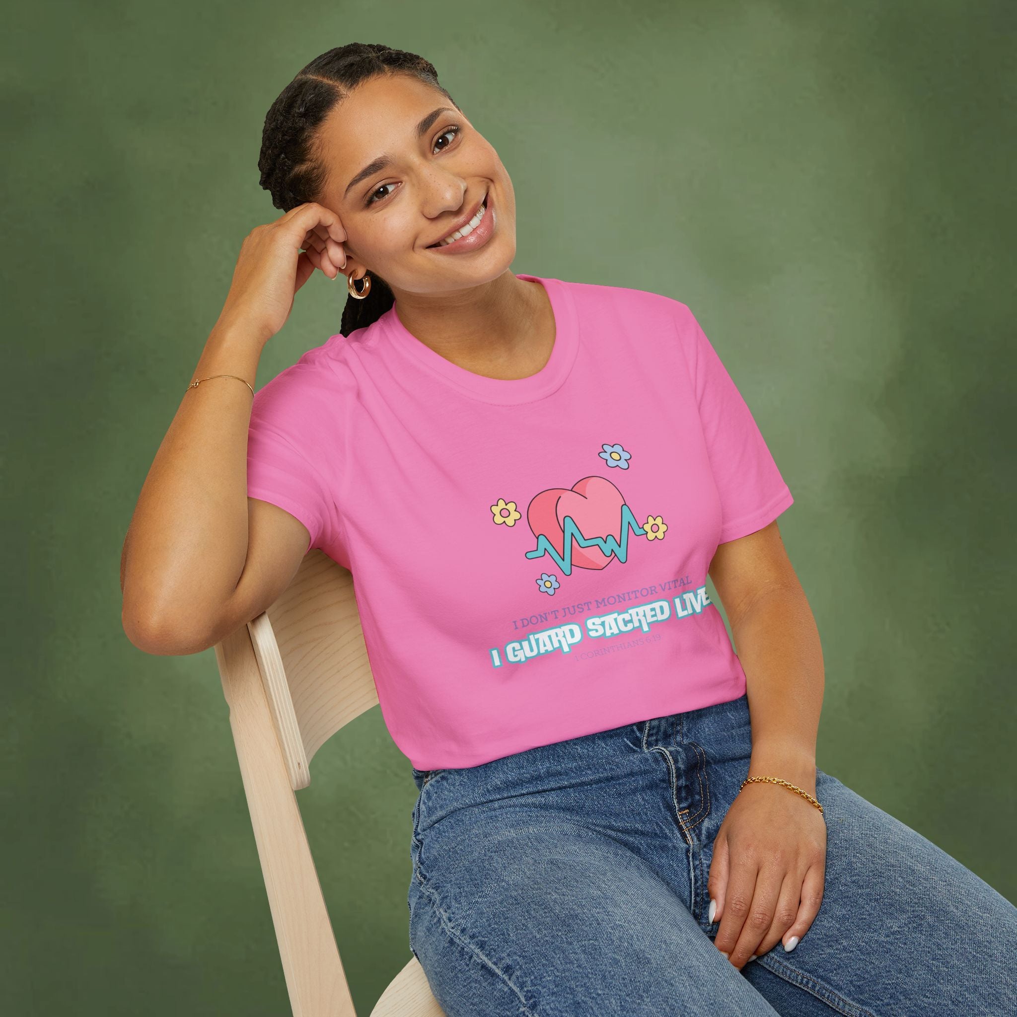 I guard sacred lives - Corinthians 6:19 T-shirt