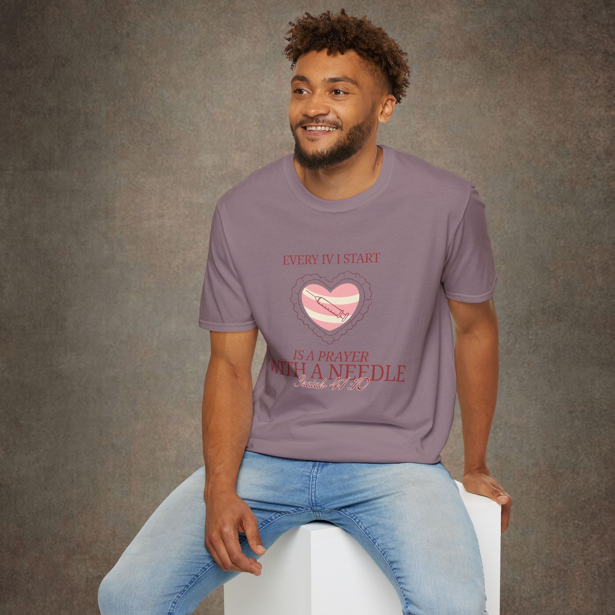 The Prayer with a needle - Isaiah 41:10 T-Shirt