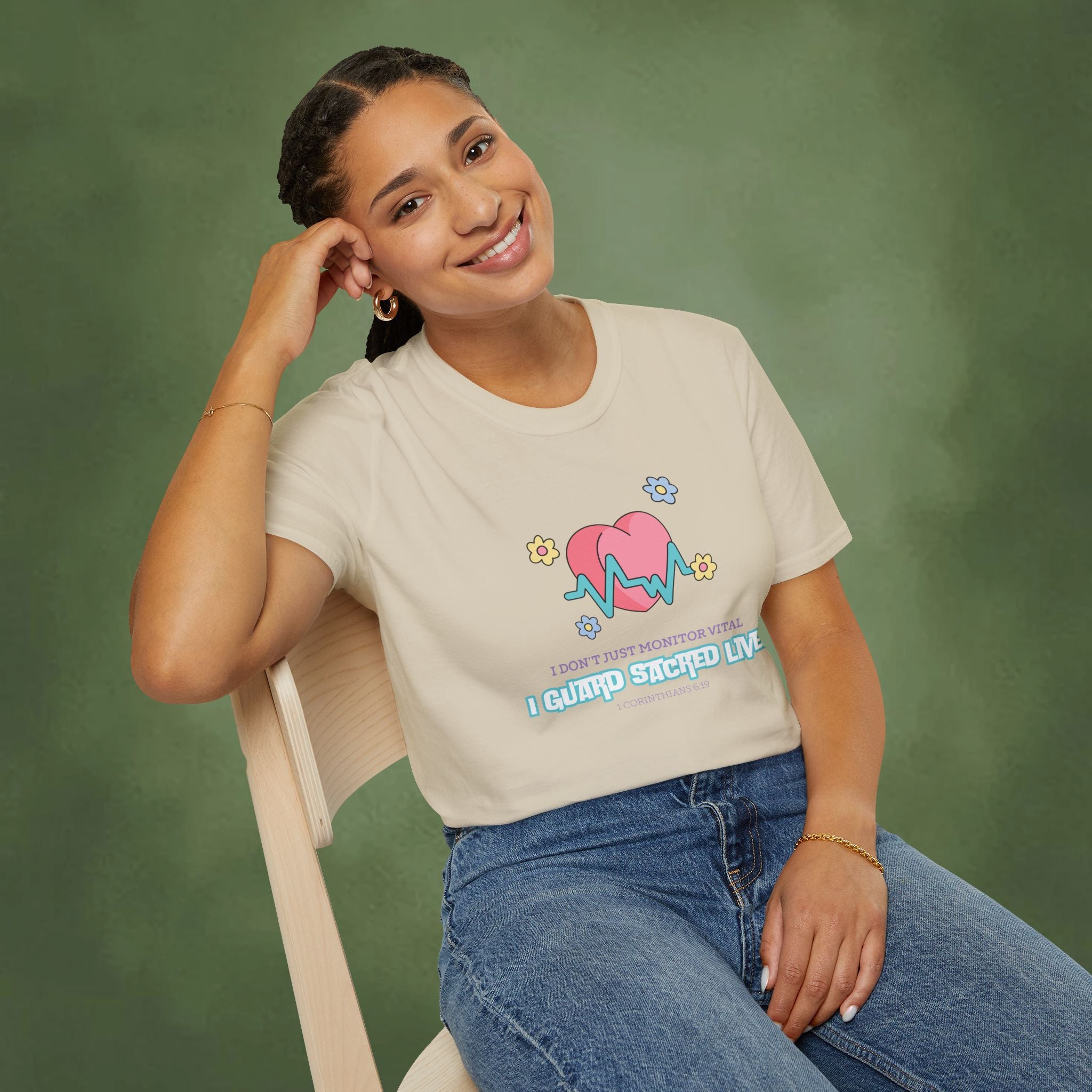 I guard sacred lives - Corinthians 6:19 T-shirt