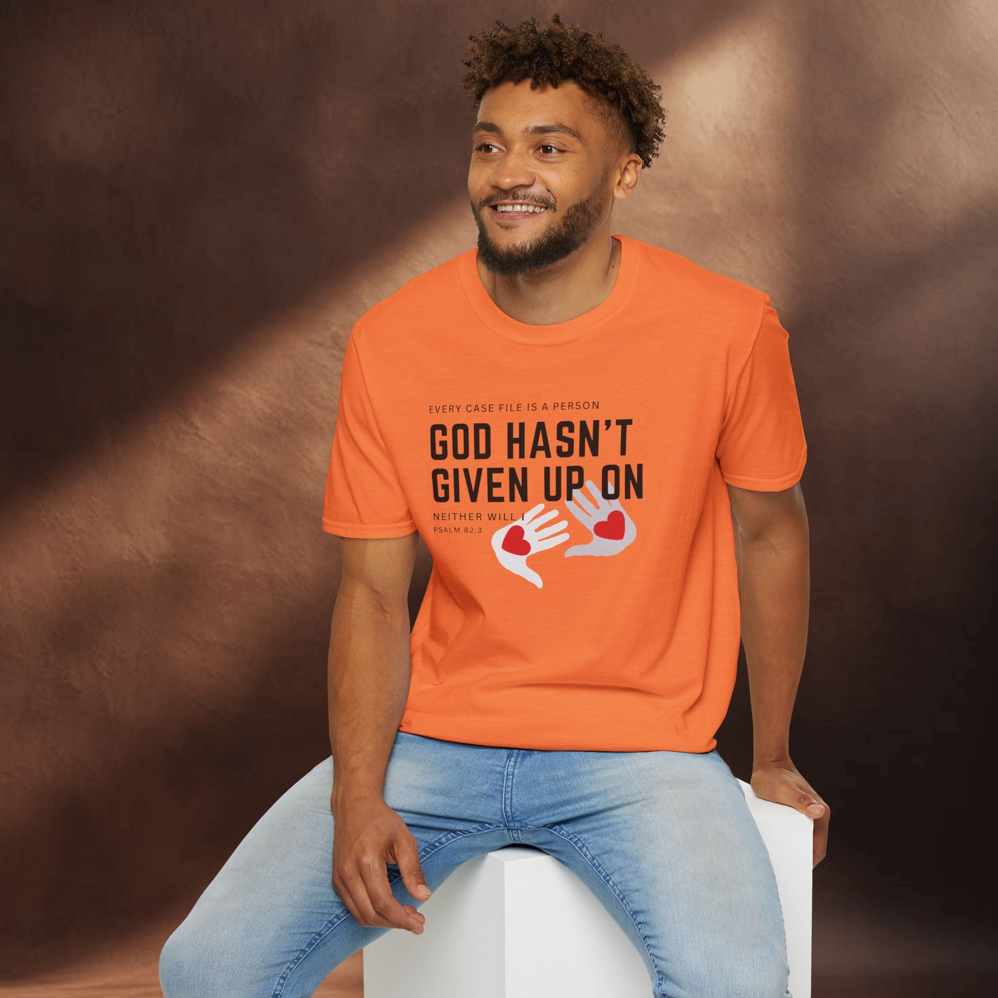 Every Case file is a person God hasn't given up in- Neither will I - T-Shirt